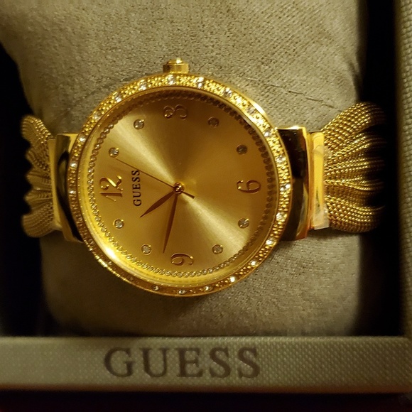 Guess Ladies Watch - Picture 3 of 5